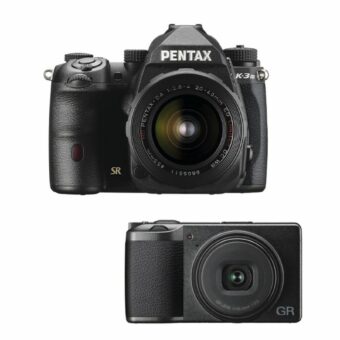 Ricoh Pentax K-3 III und GR III.