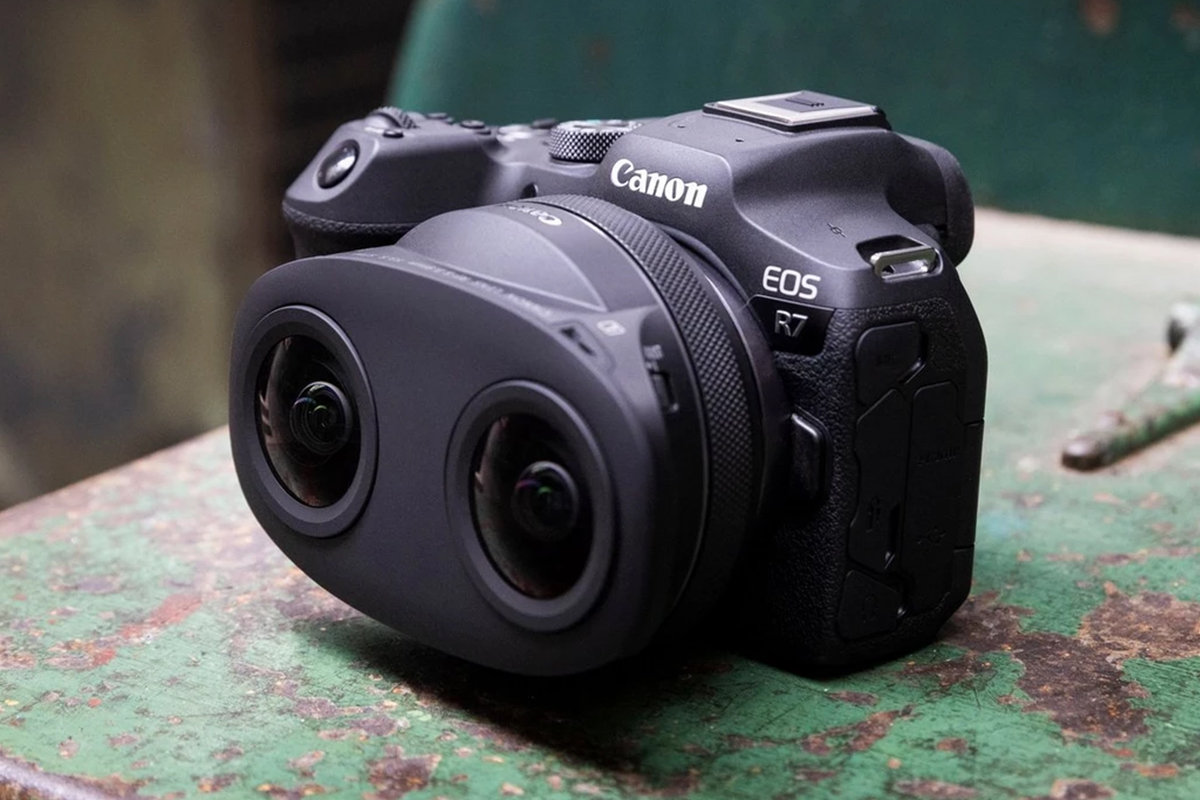 Canon-erg-nzt-EOS-VR-System-um-das-RF-S-3-5-3-9-mm-STM-Dual-Fisheye