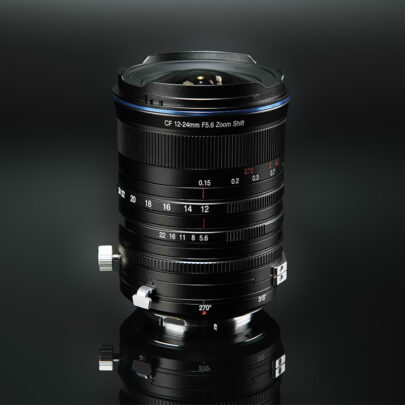 Das Laowa 5,6/12-24 mm Zoom Shift ist in Metall gefertigt.