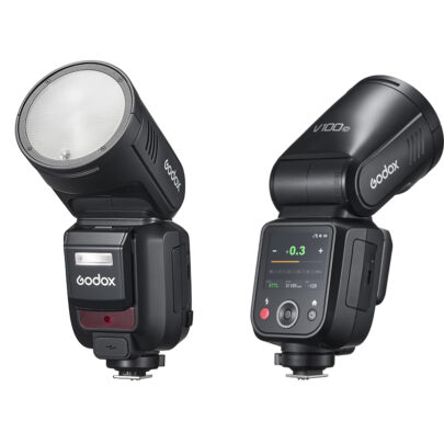 Der Godox V100 ist mit einem farbigen Touch-Display ausgestattet.