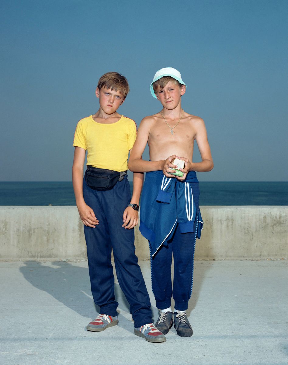 Rineke Dijkstra, Odessa, Ukraine, August 6, 1993, © courtesy of the artist, Galerie Max Hetzler, Marian Goodman Gallery and Galerie Jan Mot